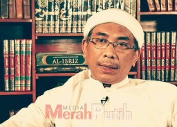 KH Yahya Cholil yang Lekat Dengan Gus Dur itu Akhirnya Terpilih Ketum NU