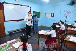 PTM 100 Persen Dilanjut, Ini Catatan dari Para Pakar