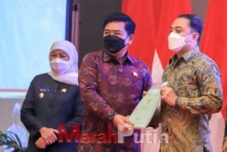 Wali Kota Eri Cahyadi Hibahkan Aset Pemkot Rp 22 Miliar pada BPN II