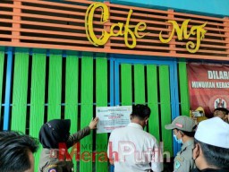 Mencoreng Kearifan Lokal, Satpol PP Tutup Tempat Karaoke Ilegal di Pamekasan