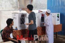 Masyarakat Kawal Kasus Dugaan Korupsi Dana Hibah Pilwal Surabaya 2020