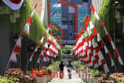 Warga Surabaya Butuh Bendera Merah Putih Gratis? Bisa Dapatkan melalui Kelurahan dan Kecamatan