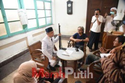 Perankan Sosok Sukarno, Wali Kota Eri Cahyadi Grogi