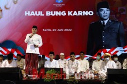 Eri Cahyadi Kumandangkan Yasin dan Tahlil di Haul Bung Karno