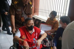 Cabuli Anak angkatnya, Ignatius Pensiunan Polisi Divonis 5 Tahun Penjara