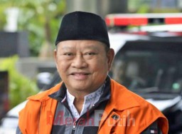KPK Periksa 18 Saksi Dugaan Penerima Gratifikasi Mantan Bupati Sidoarjo Saiful Ilah