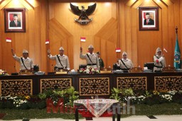 Dok! APBD Surabaya 2023 Disahkan Sebesar Rp 11,2 Triliun