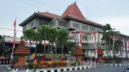 Terkuak Anggota DPRD Jatim Soroti Tak Tranparan Dana Hibah Pemprov hingga Pengelolaan Anggaran Pimpinan
