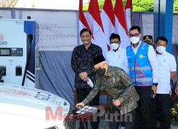 Peminat Kendaraan Listrik Meningkat mencapai 20 Ribu, PLN Perkuat Infrastruktur Pengisian Daya