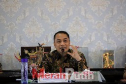 Siap-siap Camat, Lurah dan Kepala PD kalau tak Mau Nyengir! Wajib Mencapai Minimal 85 Persen Tingkat Kepuasan Publik Jika tidak Bisa Dicopot