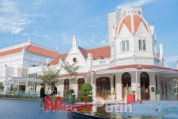 Serunya Alun-Alun Surabaya dari Beswafoto Hingga Bisa Jadi Spot Foto Prewedding
