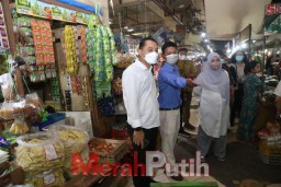 Ya Ampun Emak-emak Menjerit Harga Telur Melambung, Wali Kota Eri : Kita cari Penyebabnya Kenapa kok Tiba-tiba Naik Secara Mendadak Begini!