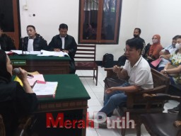 Judi Johanis Penjarakan Kekasih Gelapnya