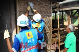 PLN Beri Diskon 50 Persen Biaya Sambung Baru Daya 450 VA