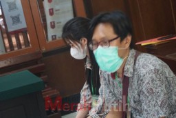 Terbelit Arisan Online, Zipora Kemplang Uang Perusahaan