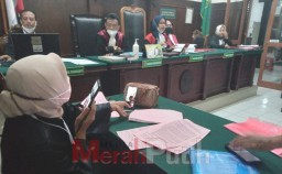 Penggelapan Oderan Toko Fiktif Divonis 15 Bulan Penjara, Terdakwa dan Jaksa Saling Pikir-pikir!
