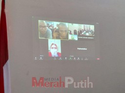 Hakim Sutarno Sentil Jaksa Suparlan Agar Tidak Sering Bergadang
