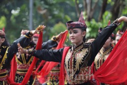 Jaga Kearifan Lokal, Tari Remo Diwajikan menjadi Ekstrakurikuler di Sekolah