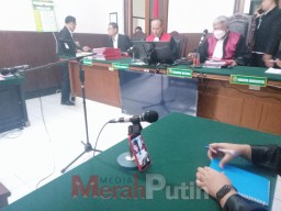 Oknum Polisi Polres Sampang, Dituntut 18 Bulan Penjara Terkait Kasus Penipuan