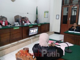 Hakim Minta JPU Hadirkan Penyidik dan Para Terdakwa Pengedaran Narkoba untuk Dikonfrontir