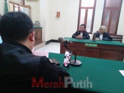 Baca juga : Widarto dan Leon Mandagi Selundupkan Benih Lobter Terancam Penjara dan Denda Rp 200 Juta
