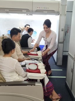 Baca juga : Mau Ikut Pendidikan dan Pelatihan Pramugari-Pramugara Gratis, Ini Syaratnya