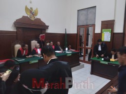 Gelapkan Uang Perusahaan, Seorang Manager Dituntut 32 Bulan Bui