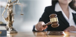 Mengapa perlu mempelajari Ilmu Hukum? Begini Metodenya!