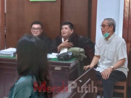 Terdakwa King Finder Wong Cairkan Polis Senilai Rp 4 Miliar Hakim pun Kaget!