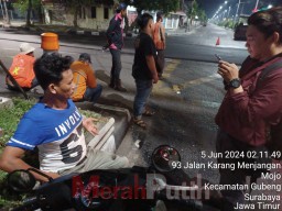Proyek Jalan fleksibel kolektor di Karang Menjangan Makan Korban Pengendara Motor
