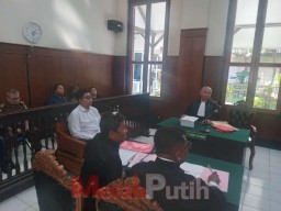Seorang Sales Yulius Akui Gunakan Uang Perusahaan untuk Bayar Pinjol