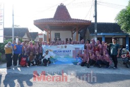 Unesa Kampanyekan Desa Bebas Kekerasan Melalui PKM di Desa Widodaren