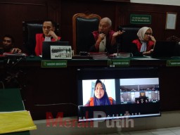Tersandung Penggelapan Dana Umroh, Dewi Rosalina Dituntut 3 Tahun Penjara
