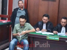 Seorang Dokter Muda Terseret Kasus Tendang Mertua dan Istrinya