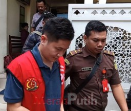 Huang Renyi WNA Tiongkok Tabrak Pengendara Kakak Beradik Hingga Tewas