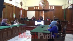 Sidang Restitusi Korban Kanjuruhan Ditunda, 3 Terpidana Polisi Mangkir