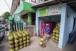 Pertamina Catat Pengguna LPG 3 Kg Mencapai 57 Juta NIK