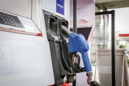 Pertamina Pastikan Kualitas Pertamax Sesuai Tak Dioplos Pertalite
