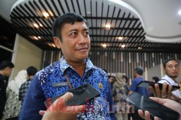 Pemkot Surabaya Lakukan Efisiensi Anggaran