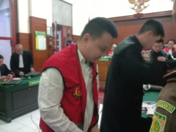 Ivan Sugiamto Divonis 9 Bulan Penjara, Kasus Perudungan Siswa SMA Menggongong