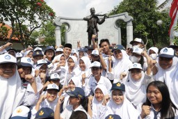 Pemkot Surabaya Prioritas Sekolah Lama dalam SPMB untuk Cegah Kekurangan Murid