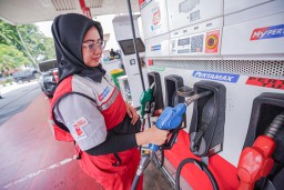 Harga Pertamax hingga Dexlite Turun Mulai 1 Mei 2025, Berikut Update Harga BBM Pertamina