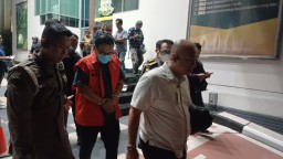 Dugaan Gratifikasi Rp 3,6 M, Mantan Kabid Jalan dan Jembatan DPUBMP Surabaya Jadi Tersangka