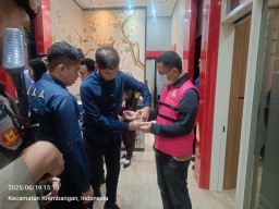 Kejari Tanjung Perak Tetapkan 2 Tersangka Dugaan Korupsi Pembelian Ikan Fiktif