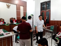 Kasus BBM Bersubsidi Tiga Terdakwa Dipenjara 4 Bulan