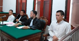 2 Terdakwa Peredaran Uang Palsu Terbongkar dari Kecurigaan Penjaga Toko Kelontong