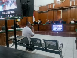 Direktur PT MMJ Klaim Tak Raup Untung 57 kontainer Tambang Ilegal, Terdakwa Membantah