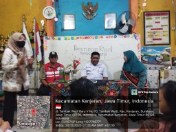 Lurah Tambak Wedi Hadiri Pengambilan Rapor TK, Dorong Peran Ayah dalam Pendidikan Anak