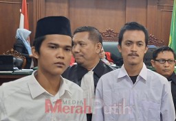 Dua Mahasiswa Pemeras Kadindik Jatim Dituntut 1,5 Tahun