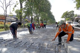 Perbaikan Jalan Tanjungsari Bertahap